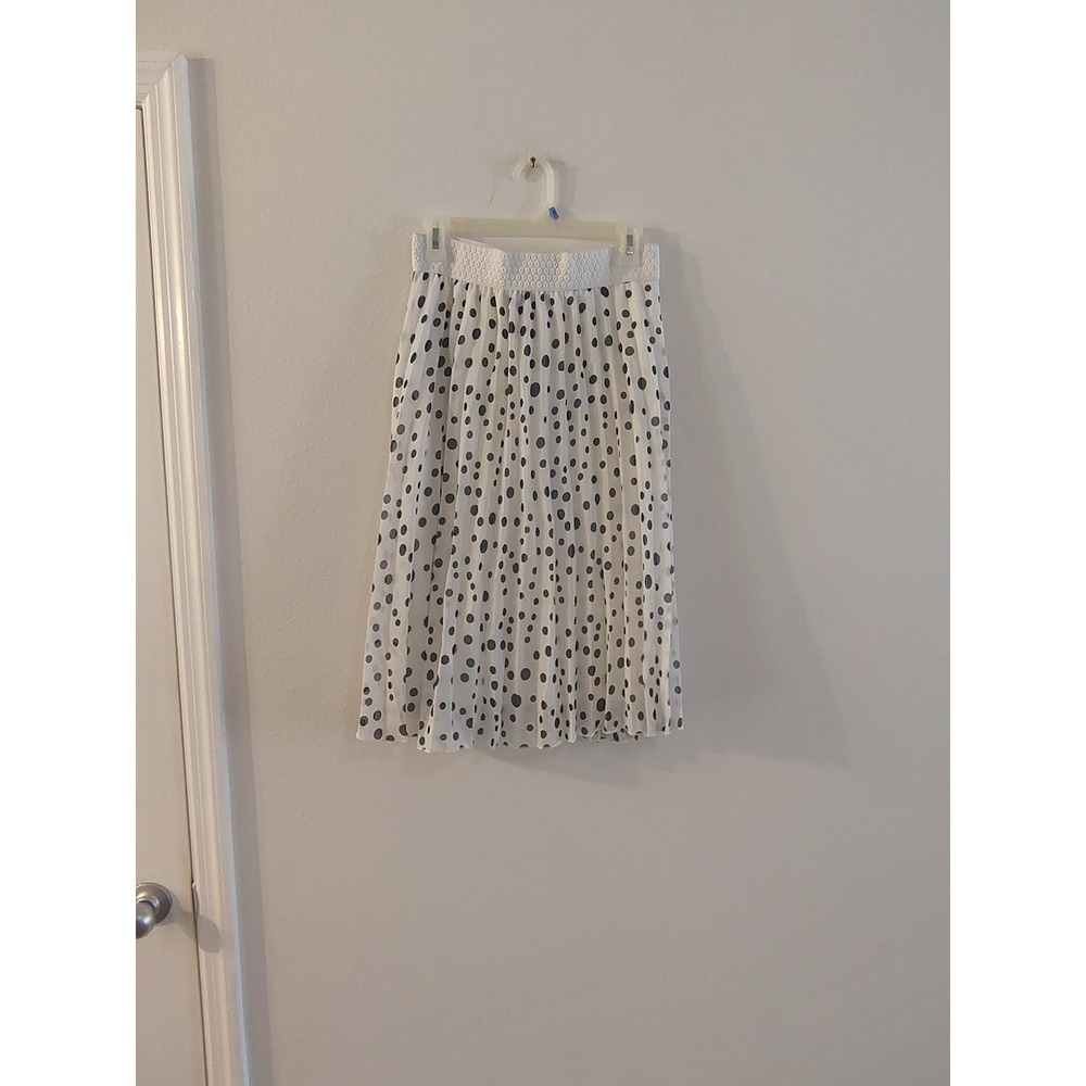 Metrowear White Black Polka Dot Pleated Midi Skirt Elastic‎ Waist Size M NWT